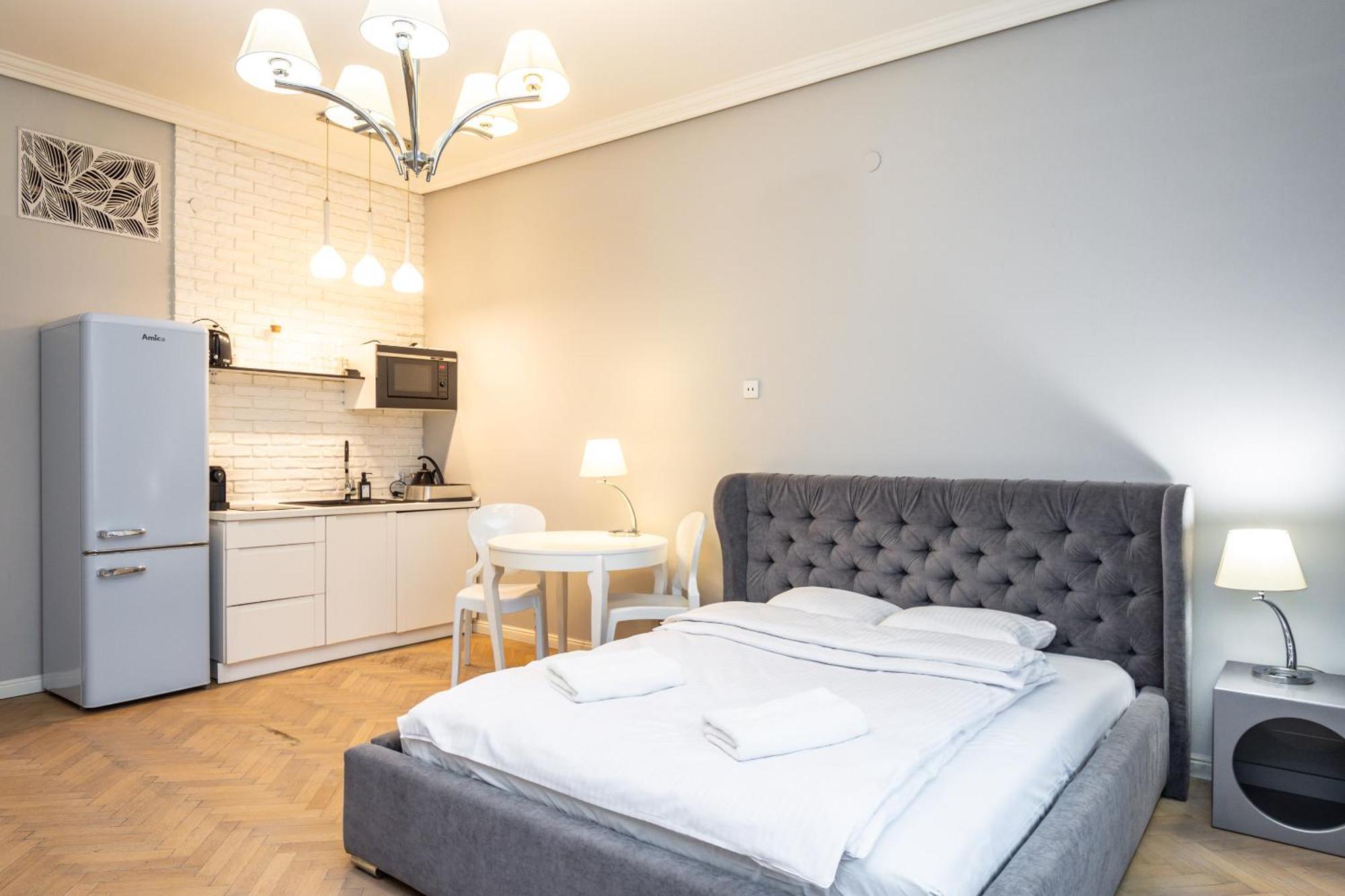 Rentplanet - Studio Krasinskiego คราคูฟ ภายนอก รูปภาพ